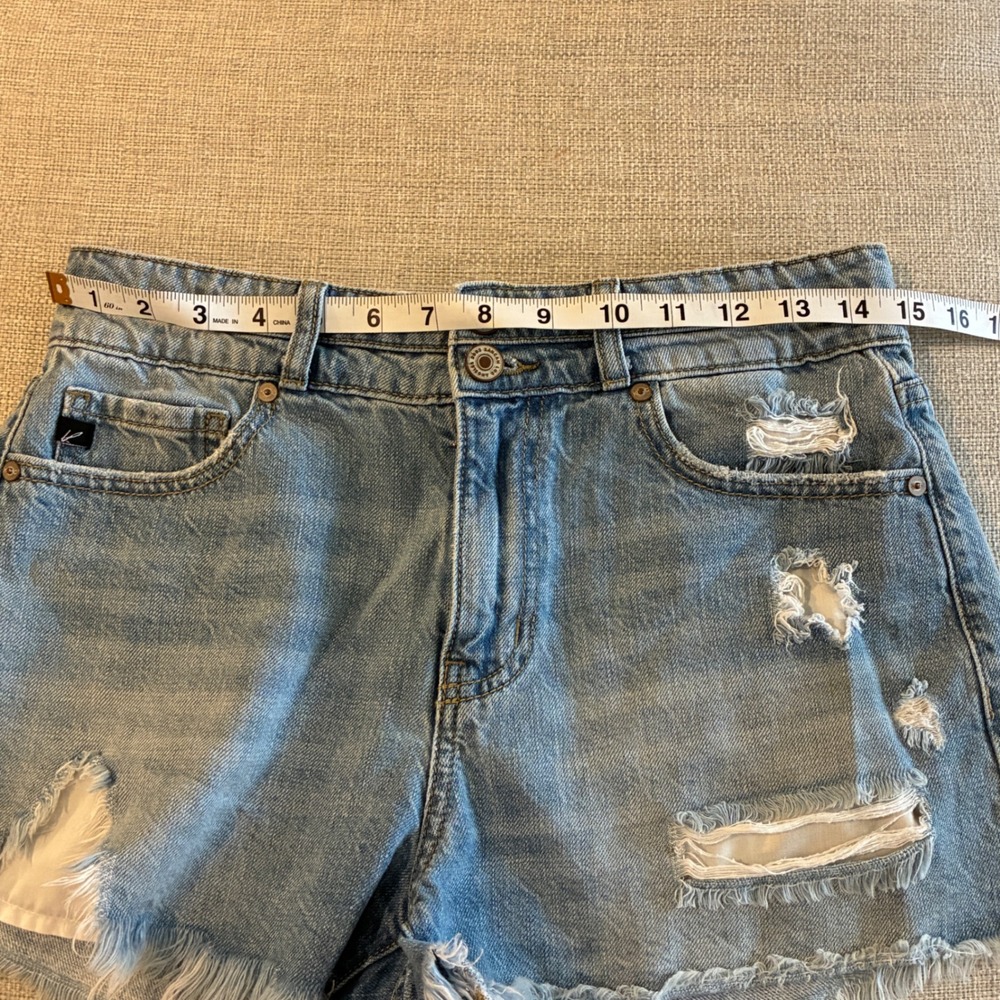 KanCan Distressed Denim Shorts Women 5/26 Blue High Rise Frayed Raw Hem KC8560NL - Picture 6 of 10